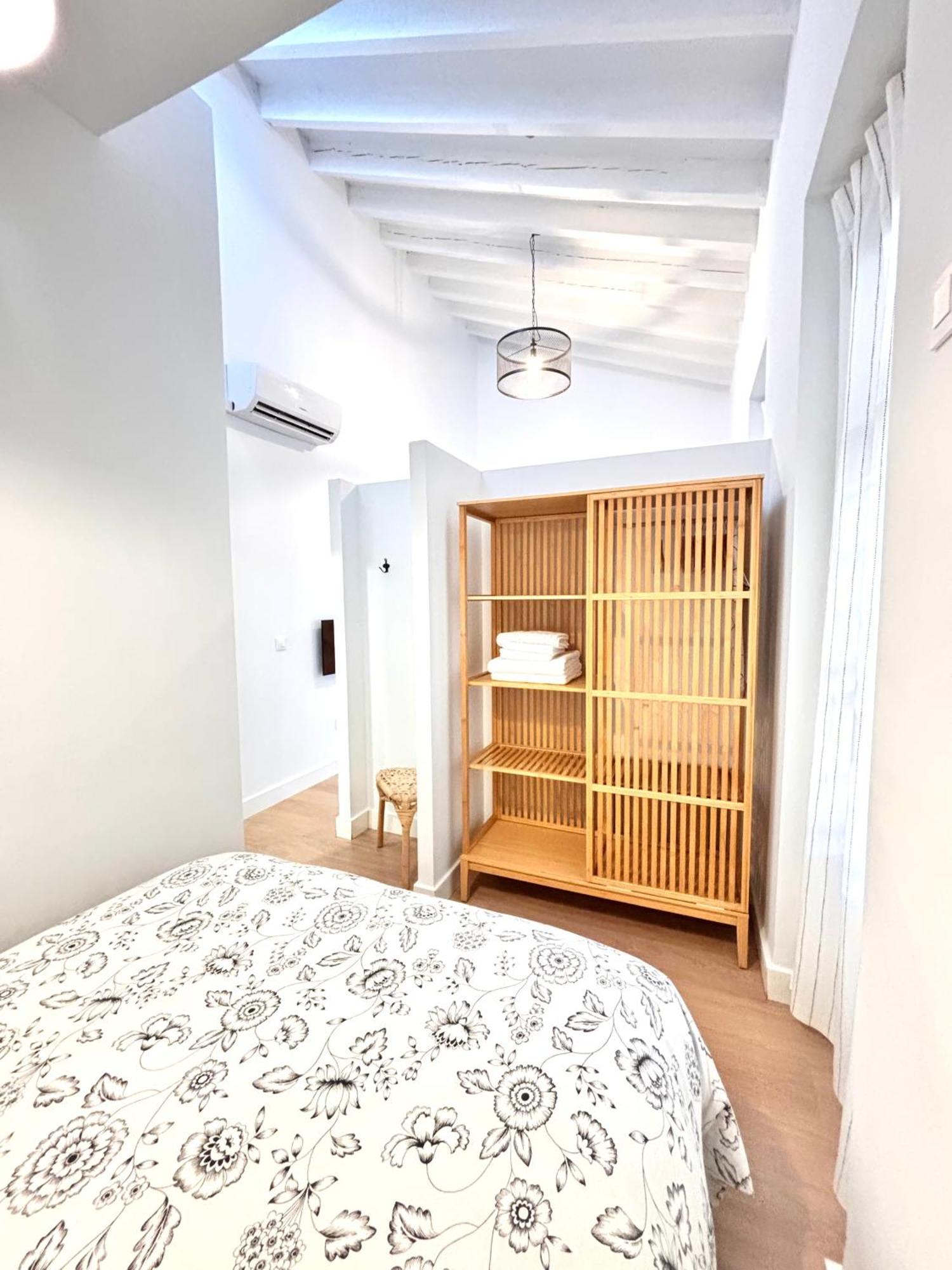 La Buhardilla Apartman Sevilla Kültér fotó